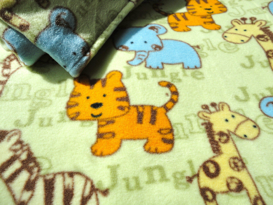 Packnplay Sheet / Blanket Set : Fleece Bedding Set For Babies 'jungle Friends' Print